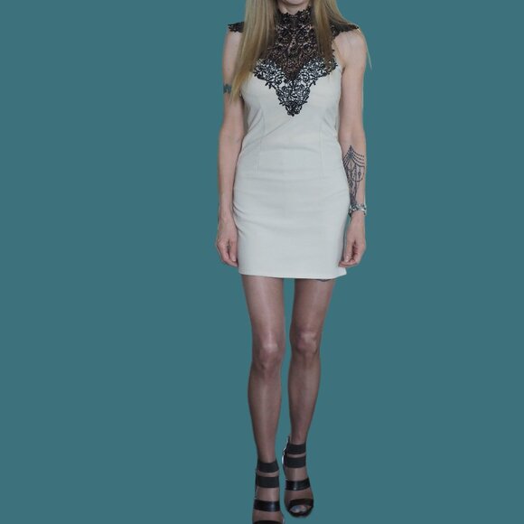 Dress - Picture 3 of 3